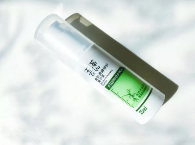 至本和薇诺娜水乳,国货玉泽薇诺娜