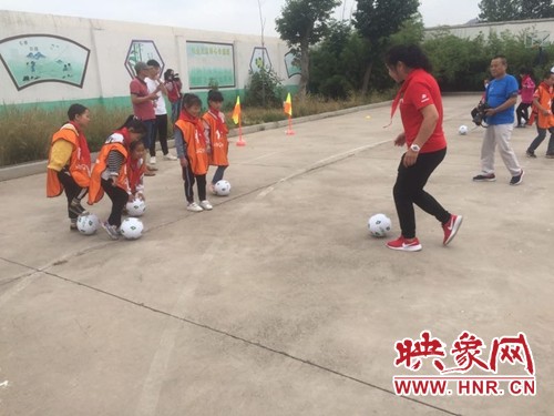 郑州山娃足球公益活动,河南省登封市山娃足球