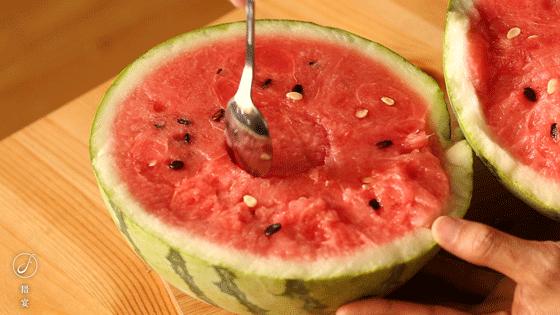 吃瓜的最佳挑瓜方法,挑瓜的正确方法和技巧