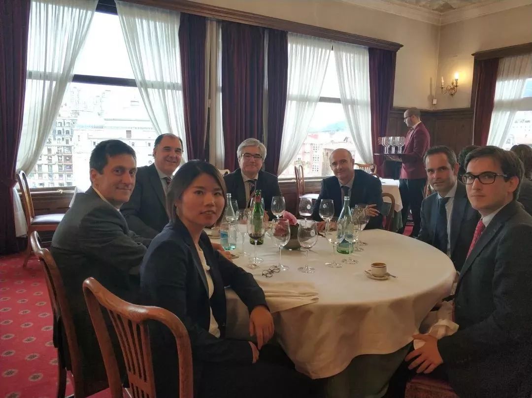 APPLYNOW丨板鸭最新理工文商科专业实习项目机会