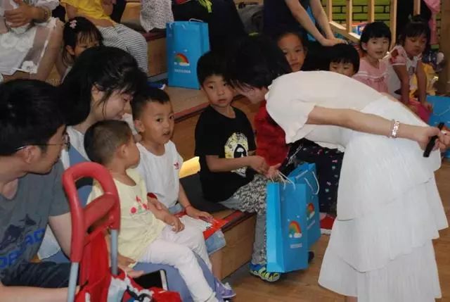 阅书房又添新伙伴吉阅七舍正式加盟