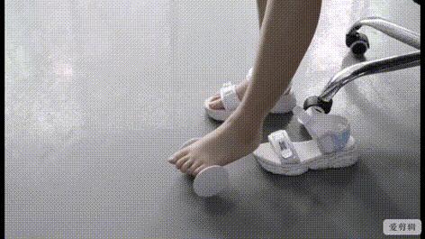 跑完步脚底板很痛但没有起泡,跑完步脚底板一踩就疼怎么回事