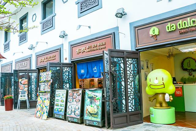 沙雕姐妹花暴走香港大澳，一个你没了解过的彩色离岛