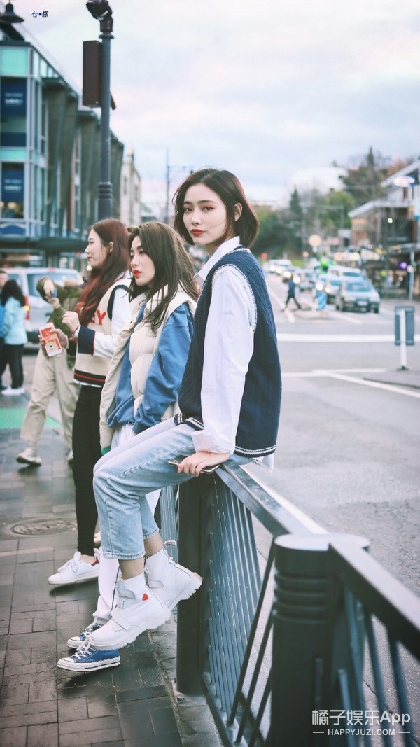 迪丽热巴欧阳娜娜双子座,欧阳娜娜和迪丽热巴互动