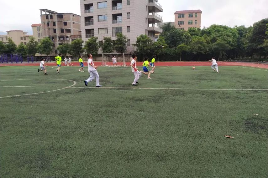 活力足球赛,活力横沥小学生足球比赛