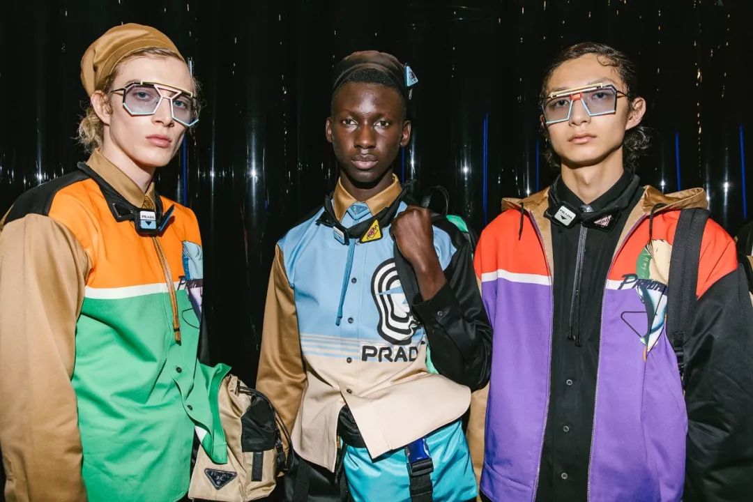 prada和京东有什么区别,prada京东