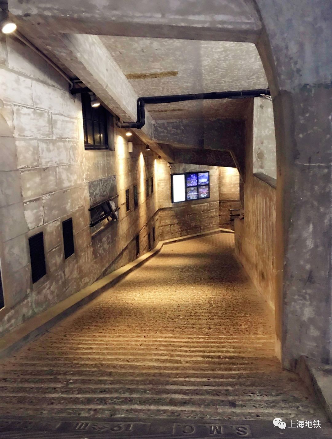 网红地打卡旋风洞不走寻常路,打卡网红地轨