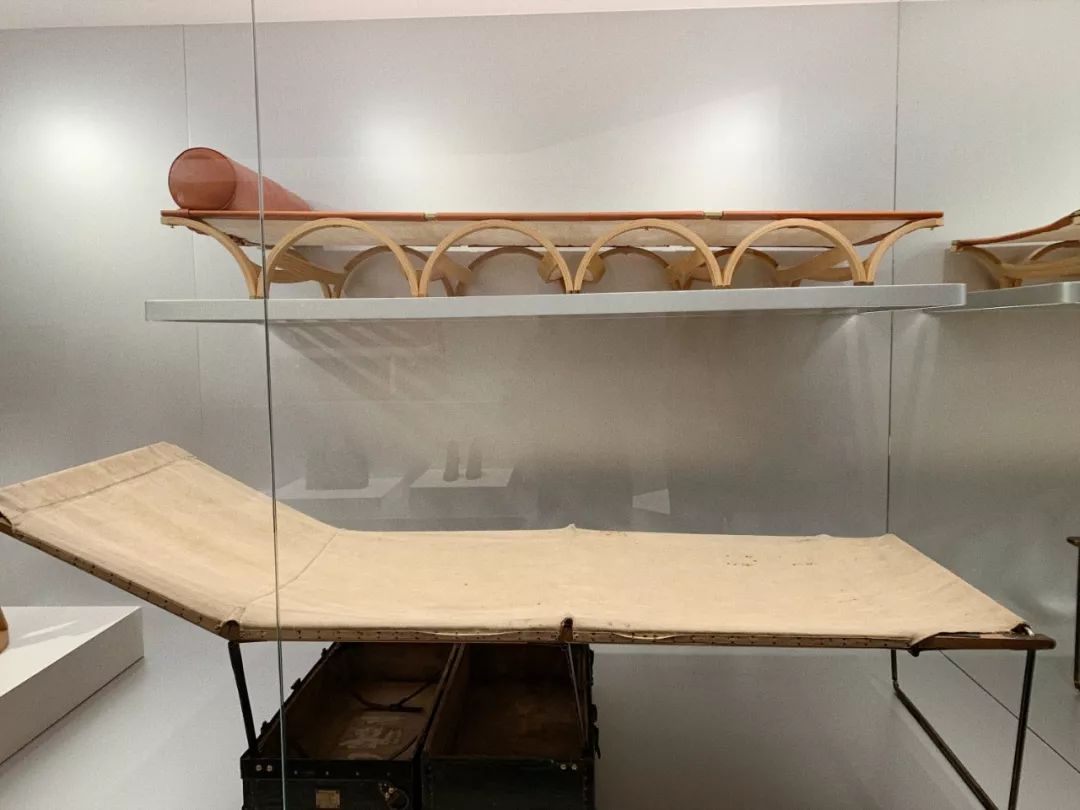 成都看展｜LV竟然出过这么多千奇百怪的箱子