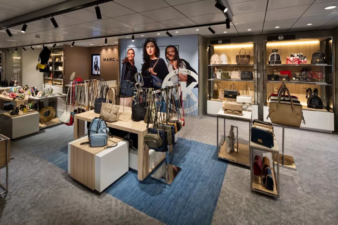 亚洲最大号游轮,亚洲最豪华游轮经过太平洋