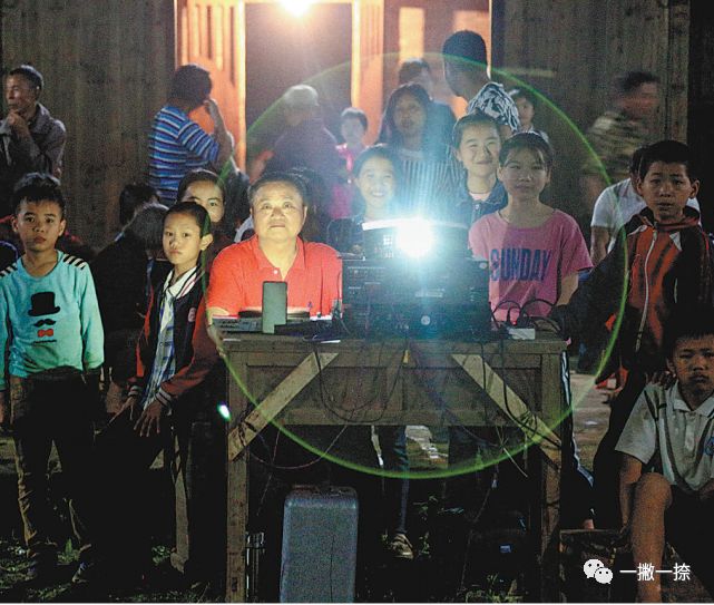 人民日报经典封面照片,人民日报最美照片