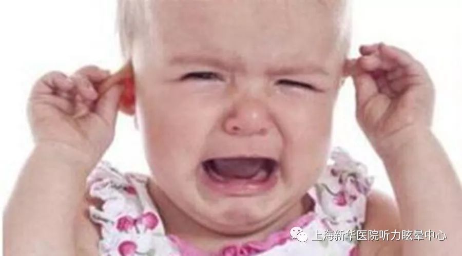 一只耳朵发烫什么原因,耳朵热是怎么回事是有人想你吗