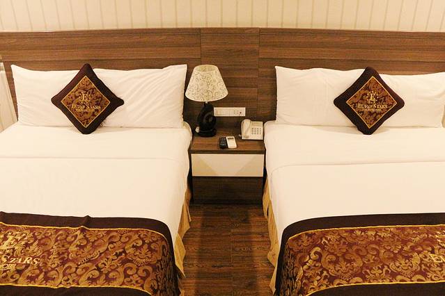 越南旅游芽庄和岘港对比,越南芽庄和河内