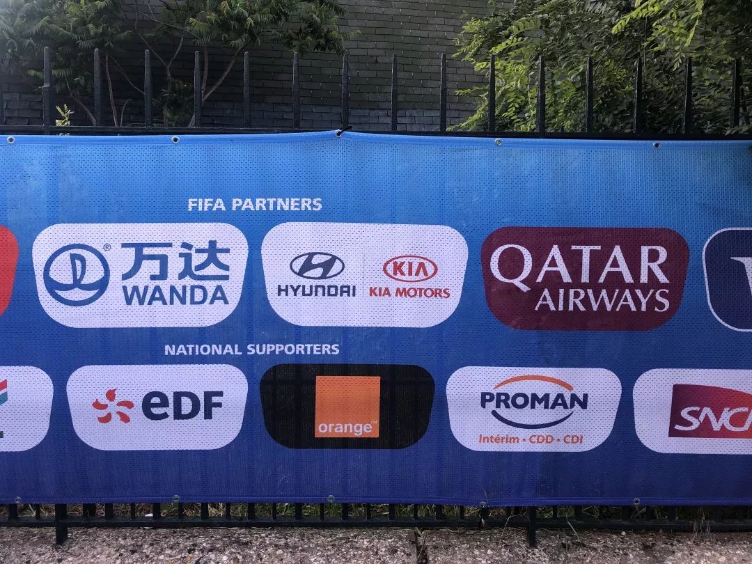 观看中国女足激动场面,看中国女足激动流泪