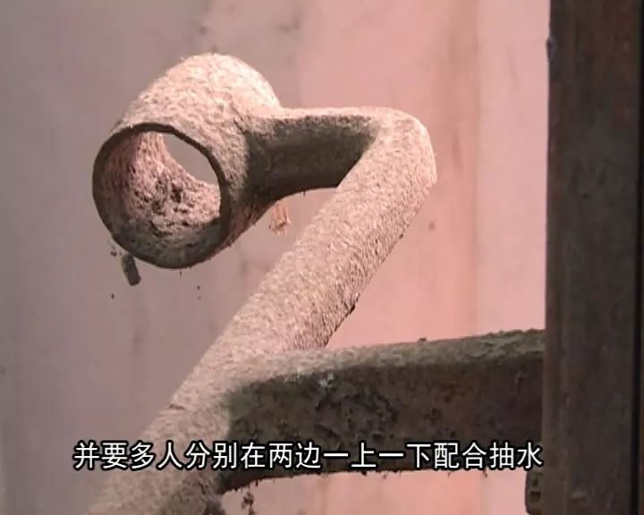 消防老水车,老式农村消防水车