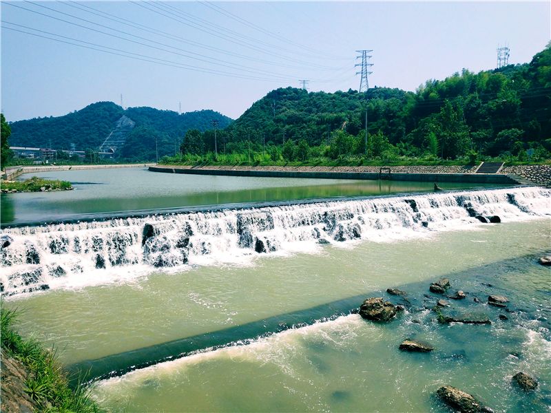 家门口的河道颜值内涵双提升,家门口的河道变美了
