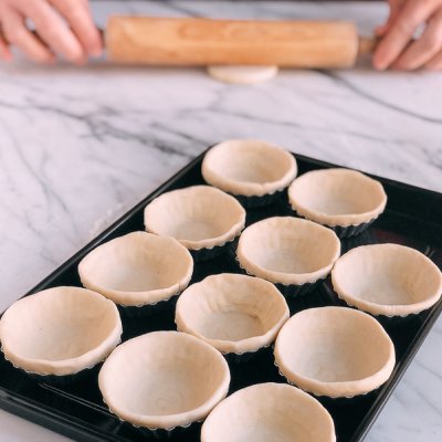 葡式蛋挞是酥皮的吗,澳门葡式蛋挞的特点是什么