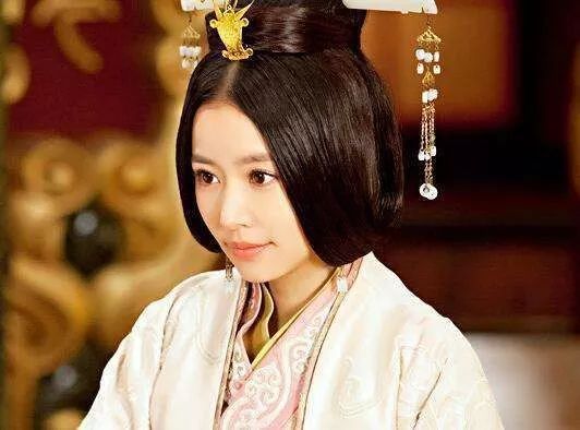 史上所有皇后,历史上最神奇最富最佛系的皇后