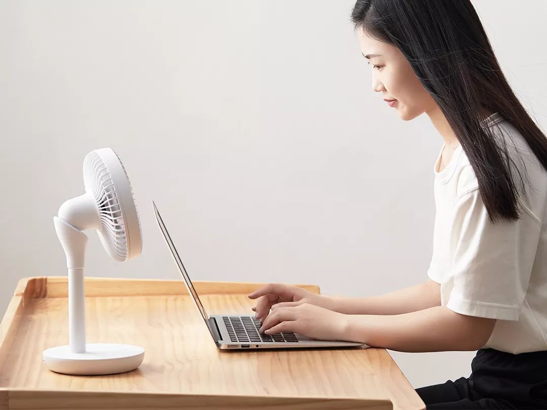 推荐一个静音小风扇,超好的小风扇