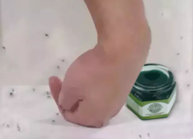 驱蚊止痒神器泰国进口青草膏,青草金卧佛驱蚊膏正品