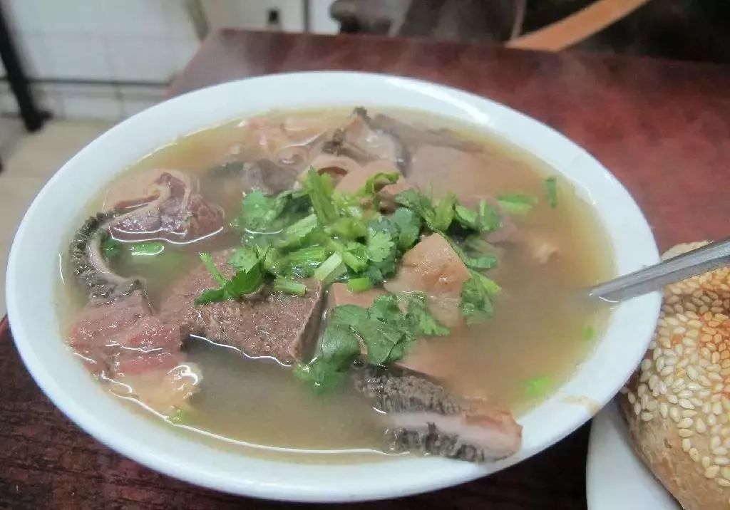 北京小吃卤煮炒肝爆肚,北京美食炒肝卤煮