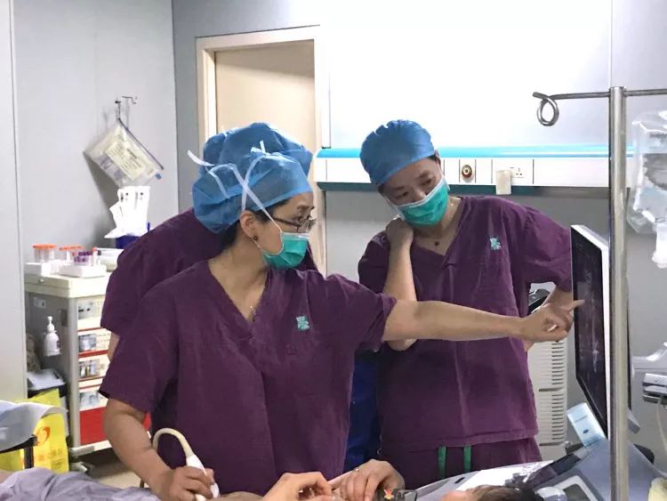 新华社CNC“新华大健康”一妇婴直播周第四天：6月27日直播预告——怀孕生孩子那些事