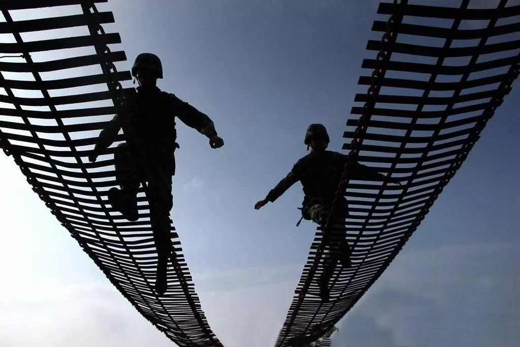 这个营长，真牛！