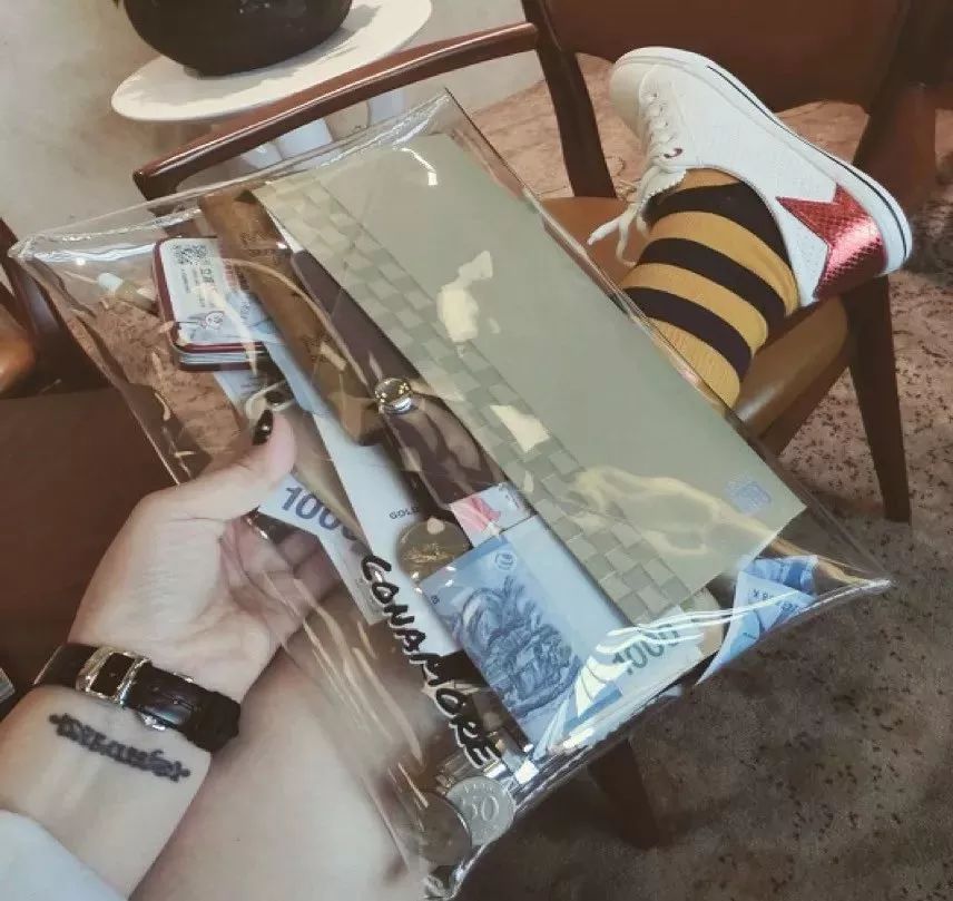 百元大牌小白鞋,百元内性价比高的小白鞋品牌