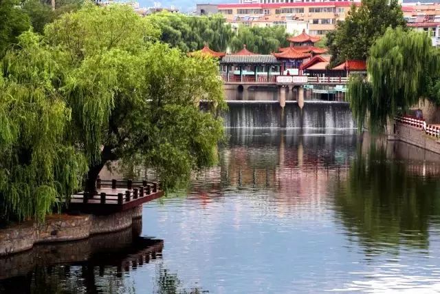 天下第一山泰山视频,天下第一山天子山