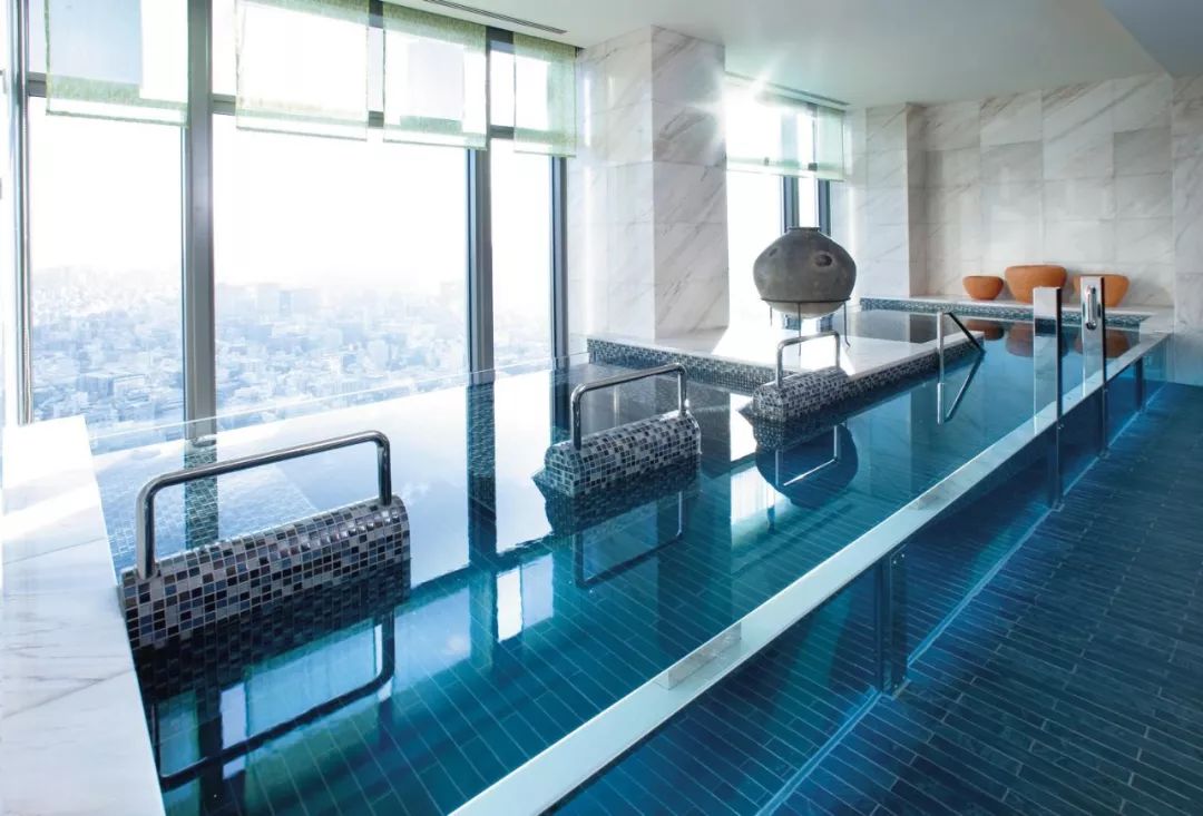 探店文华酒店,东京文华东方酒店大堂