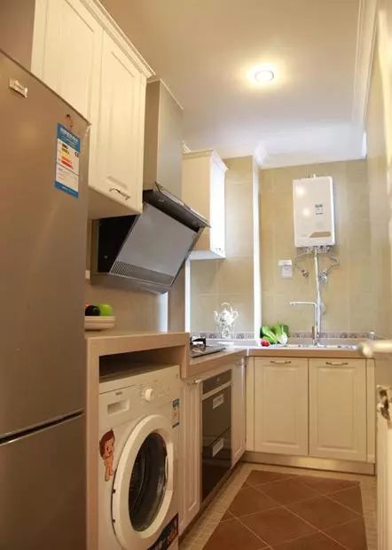 房间太小洗衣机不知放在哪里,房子里的洗衣机在哪里放着