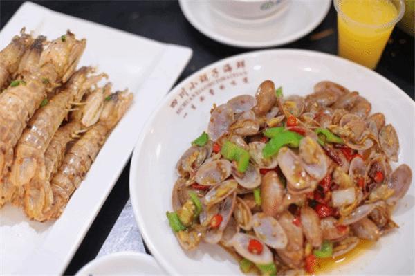 三亚浪漫游玩攻略,三亚浪漫环游记