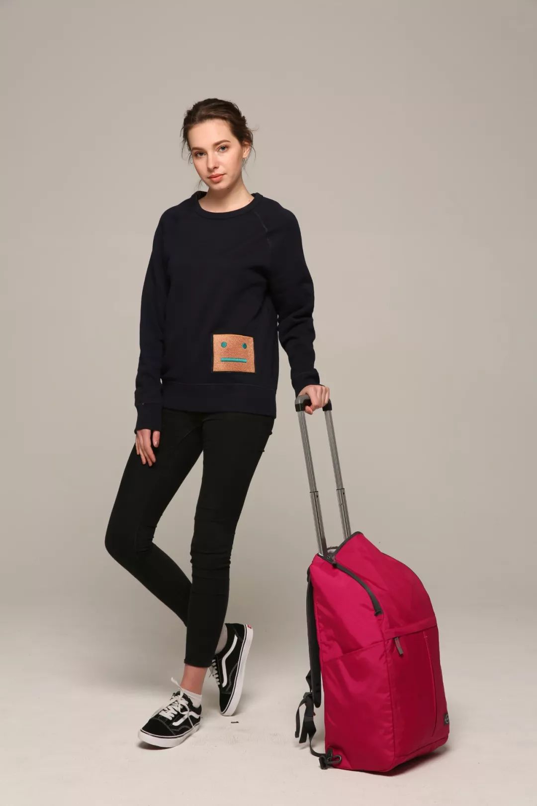 香港盈威夏季开仓又来了！就在南沙东涌！2折起！牌子货限时秒杀