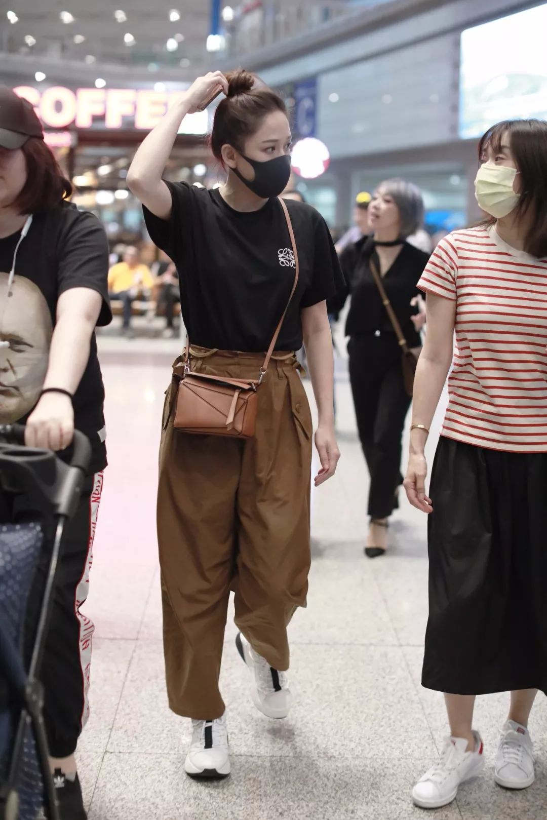 看！“裙*党**”和“裤*党**”battle起来了