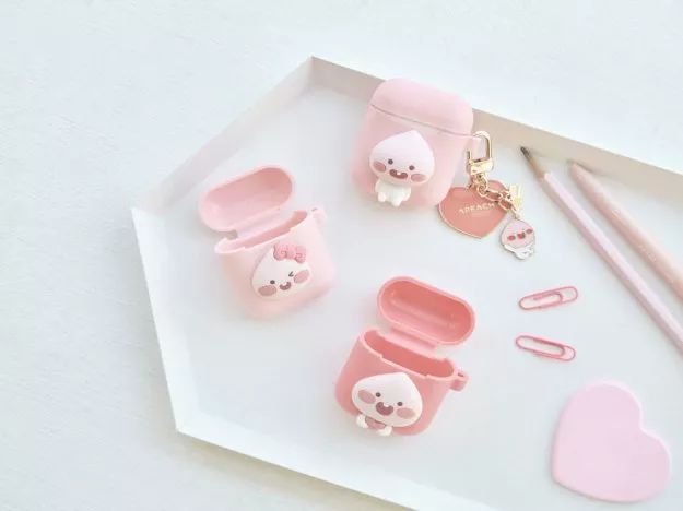 现在的年轻人不换手机换手机壳,当代年轻人不喜欢换手机壳