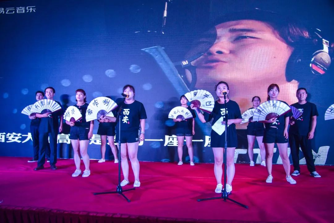 闈掑矝鍙岄哺鑽笟鑲′唤鏈夐檺鍏徃瀹樼綉,闈掑矝鍙岄哺鑽笟鍚堜綔