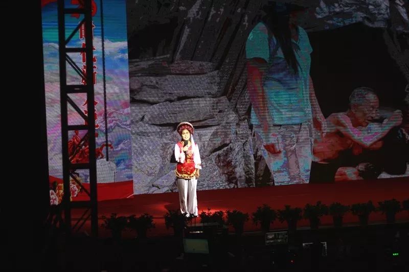 来！到毛*东泽**的诞生地，感受不一样的家国情怀