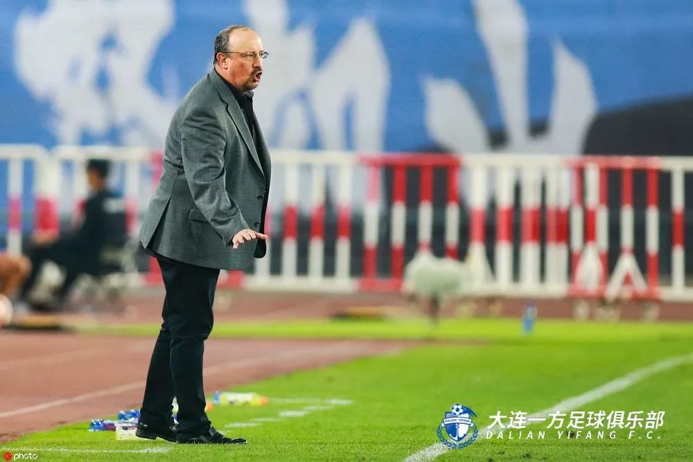 大连一方博阿滕转身分球过人,博阿滕最新战报