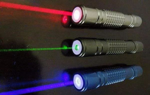 触电玩具的危险,儿童玩具触电