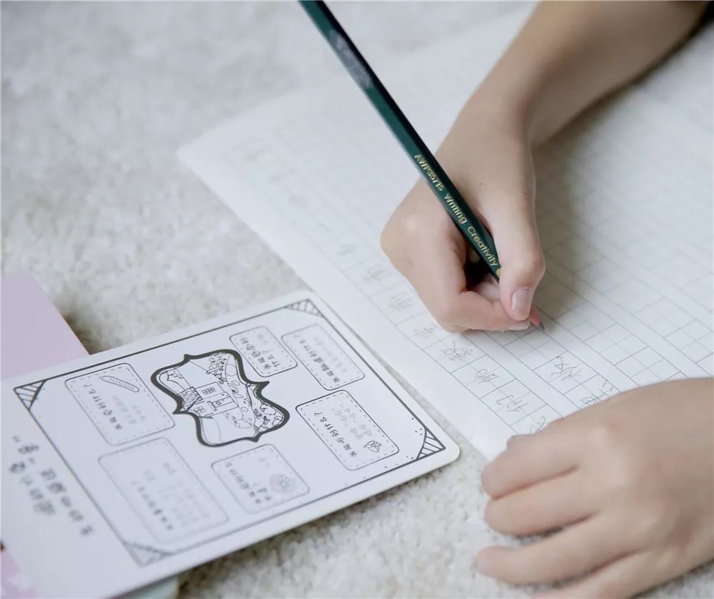 上小学的孩子如何提高他的自信,小学如何锻炼孩子的空间想象能力