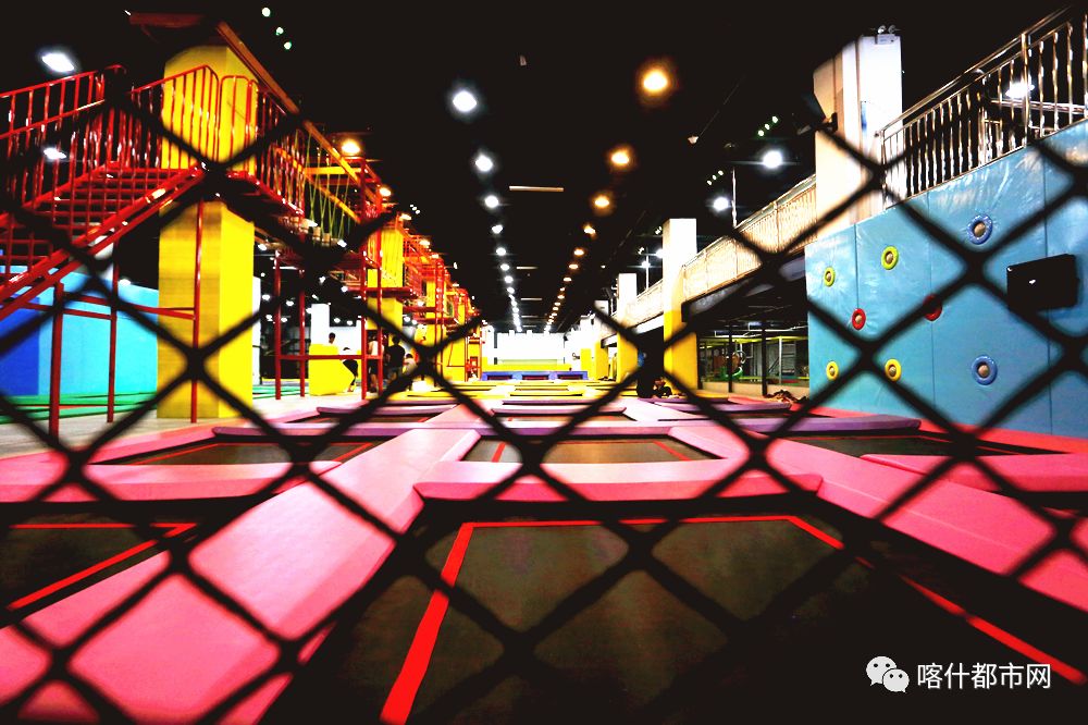喀什蹦床乐园推荐,喀什鑫锐锋蹦床主题公园