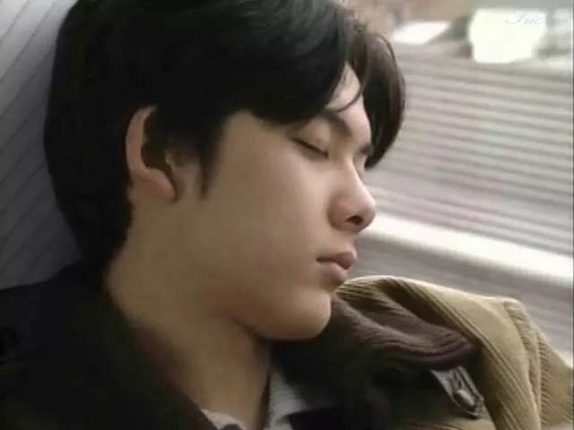 这个曾经惊艳亚洲的18岁少年,是多少人心中的白月光