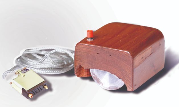 恕在下不敬，这样的鼠标不知道您见过没？