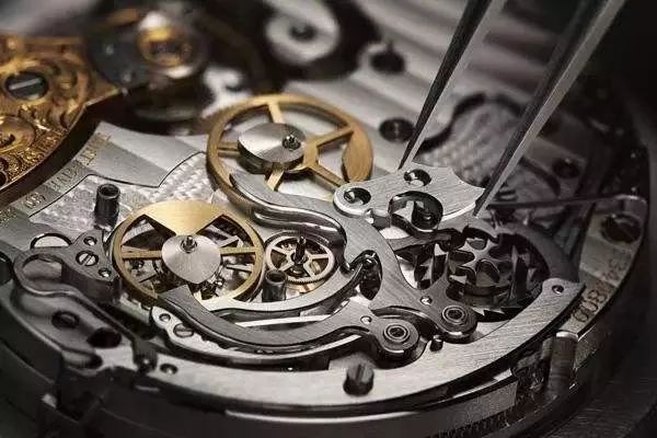 现在为什么流行机械表,为什么机械表有品位