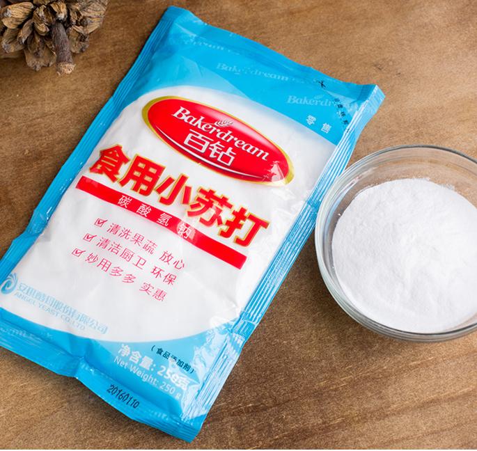 小苏打还有这些大用途?几招教你解决家庭中日常烦恼