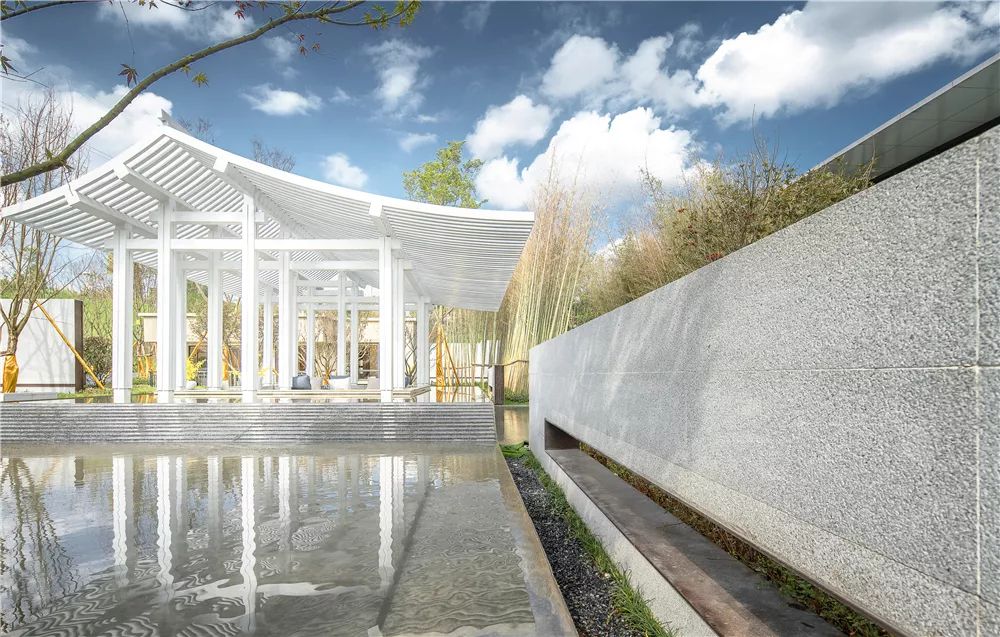 昆明中梁首府最新进展,昆明中梁首府风格