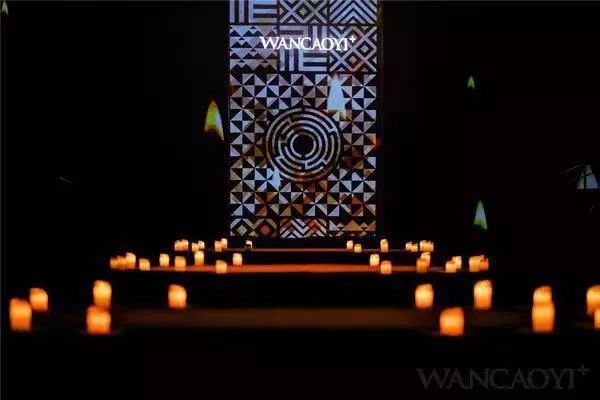 穿上TA,你就是时尚界最浪漫的哲学家