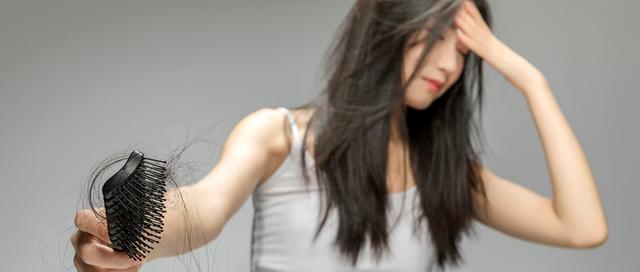 50岁掉头发严重预示什么疾病,脑袋什么疾病会引起掉头发