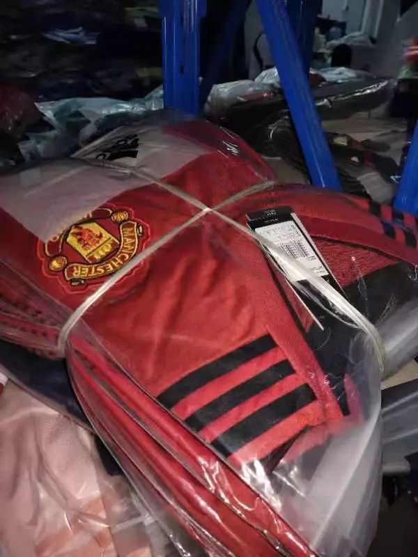 2021年上海虹口足球场赛事,2019上海12月6日虹口足球场赛事