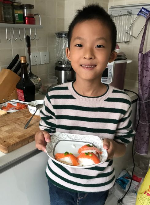 天呐，才10岁！江阴这个姓*党**的男孩火了