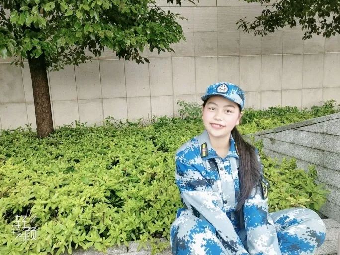 最美军训,军训让我遇见更好的自己作文